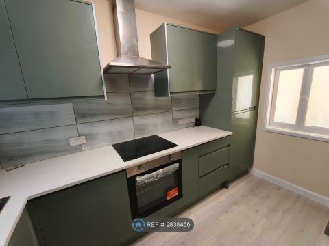 Broomhall Road, Sheffield S10