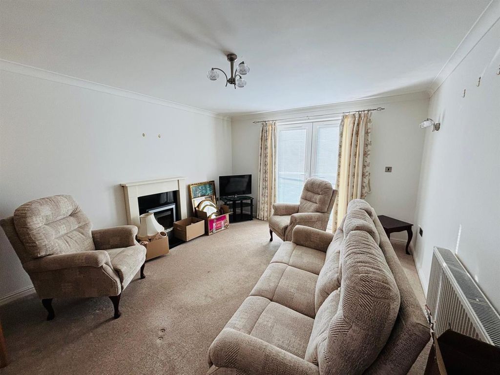 Additional image 2 of 2 bed flat for saleSandmoor Garth, Bradford BD10