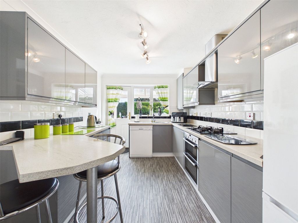 Additional image 2 of 4 bed detached house for saleElizabeth Road, Bude, Cornwall EX23