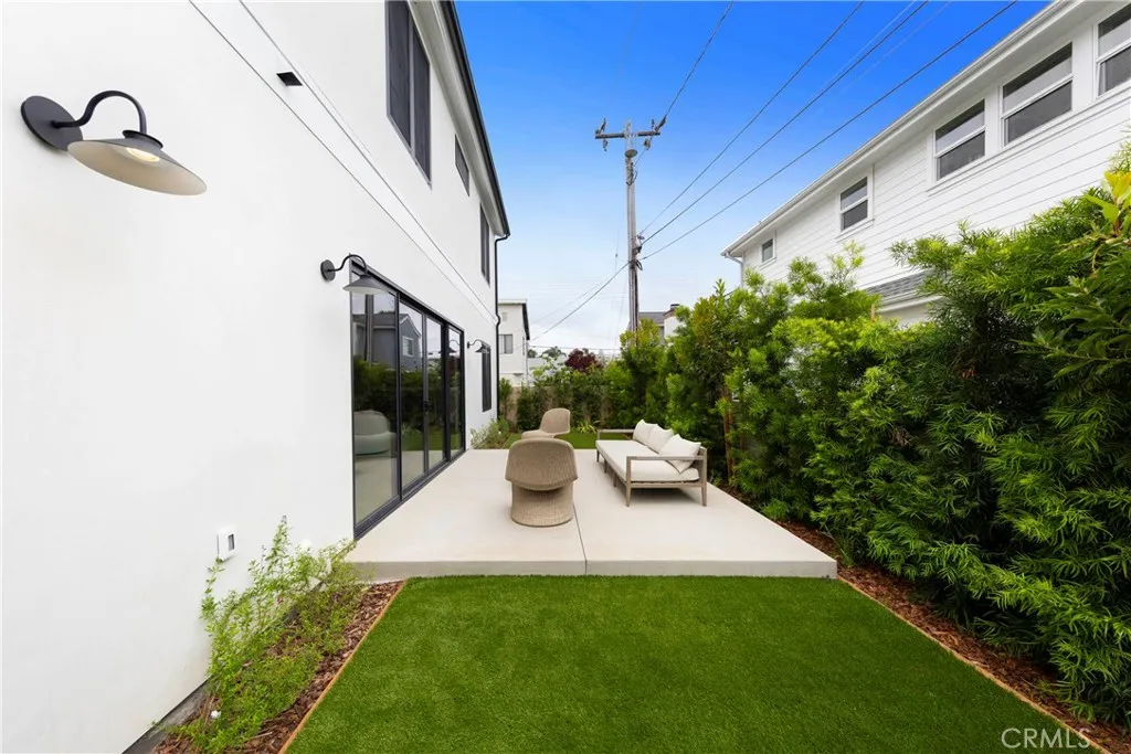 Additional image 63 of 1594 Redlands Place, Costa Mesa, CA 92627