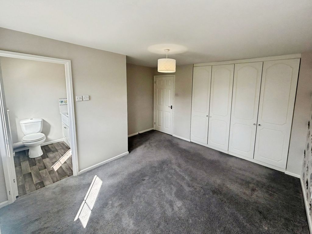 Additional image 6 of 4 bed property to rentCroft Way, Peterborough PE7