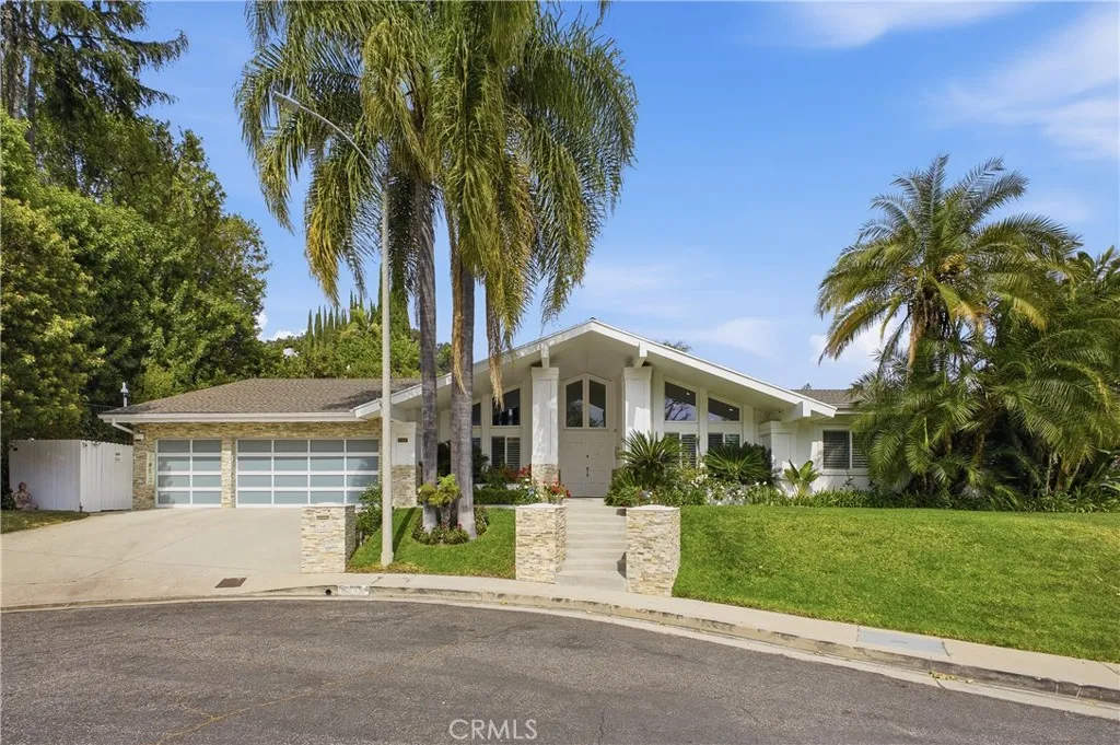 Additional image 2 of 9867 Whitwell Dr, Beverly Hills, CA 90210