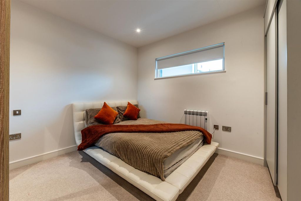 Additional image 6 of 1 bed flat for saleThe Waterside, Pavilion Road, West Bridgford NG2
