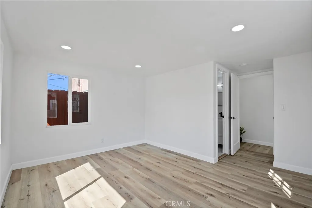 Additional image 47 of 5319 6th Ave, Los Angeles, CA 90043
