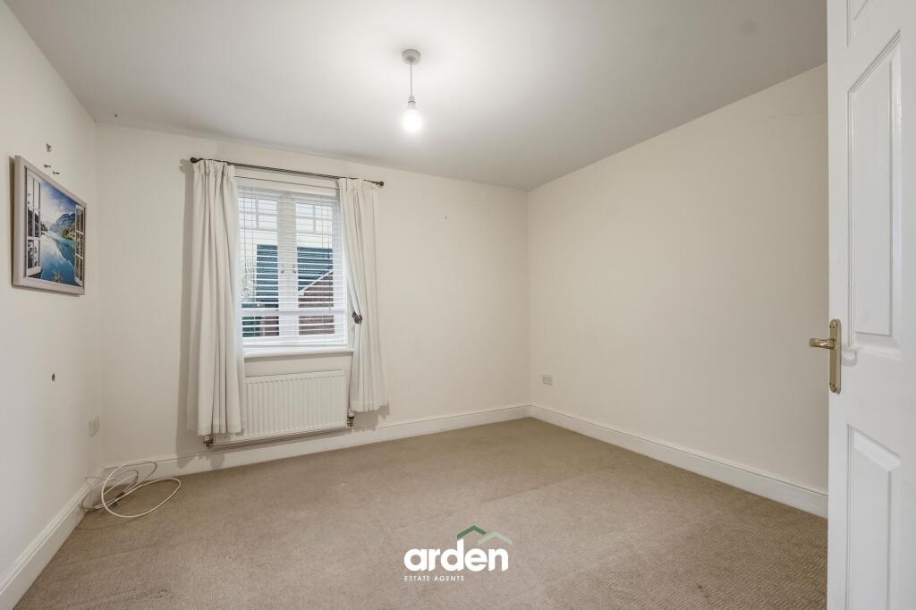 Birchfield Road, Birches House, B97 photo 5