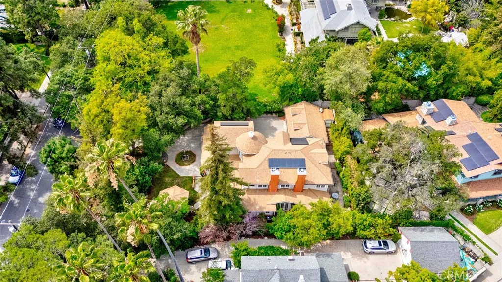 Additional image 62 of 465 W Highland Avenue, Sierra Madre, CA 91024