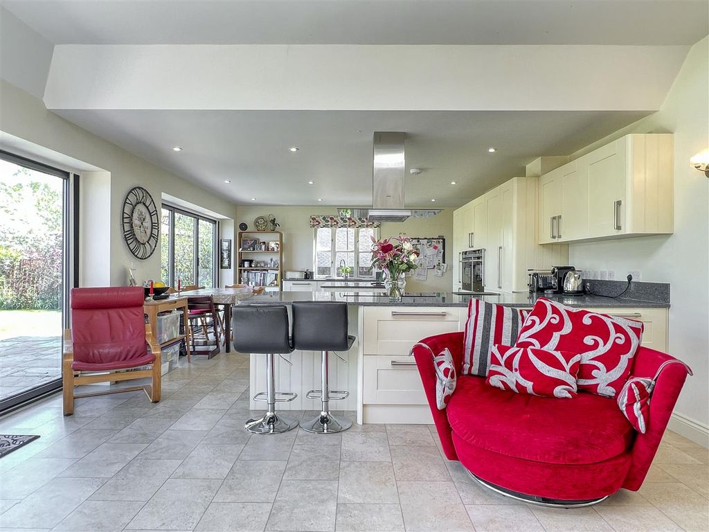 Additional image 7 of 4 bed property to rentMill Lane, Stetchworth, Newmarket CB8