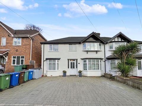 Canterbury Drive, Prestwich M25