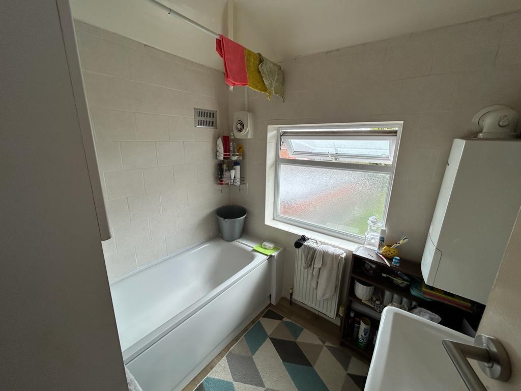 Additional image 10 of Lyndon Road, B92