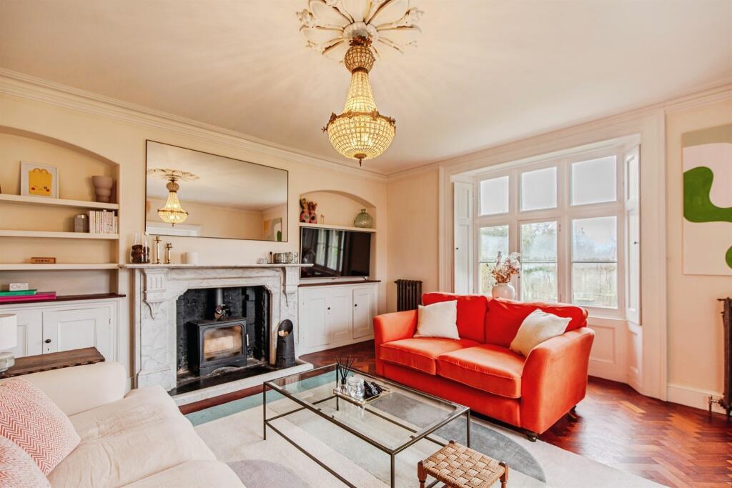 Mill Lane, Hawkeridge, Westbury photo 3