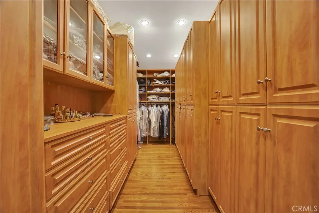 Additional image 23 of 17420 Rancho St, Encino, CA 91316