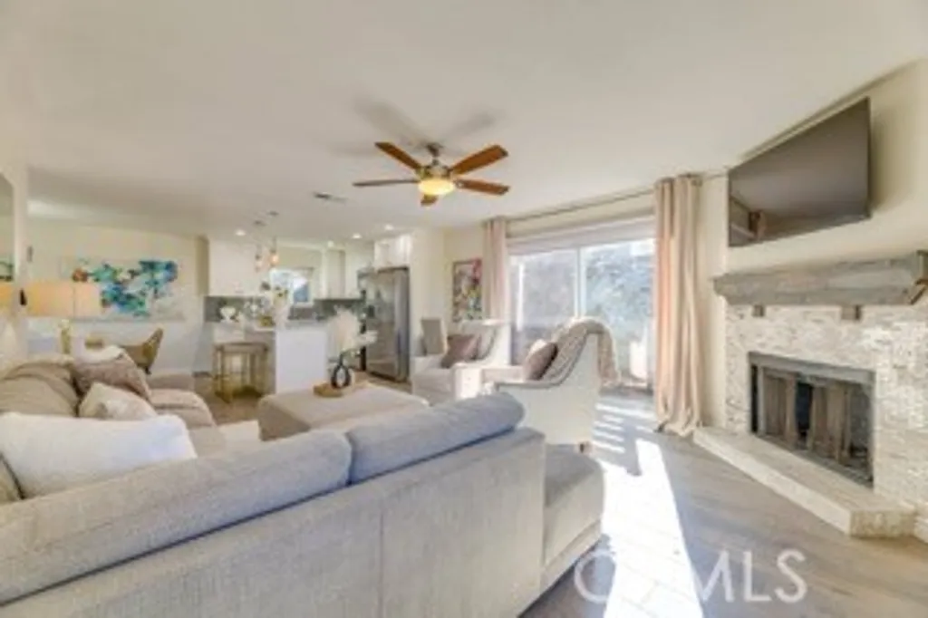 Additional image 3 of 3620 Altamont, Los Angeles, CA 90065