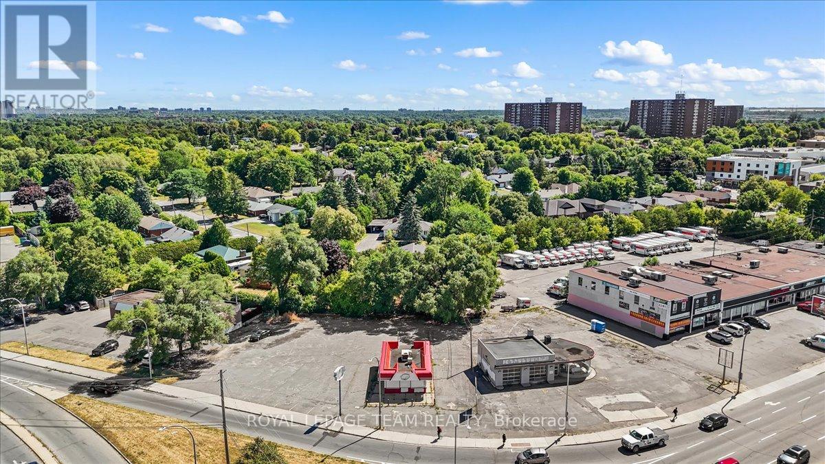 1507 MERIVALE ROAD