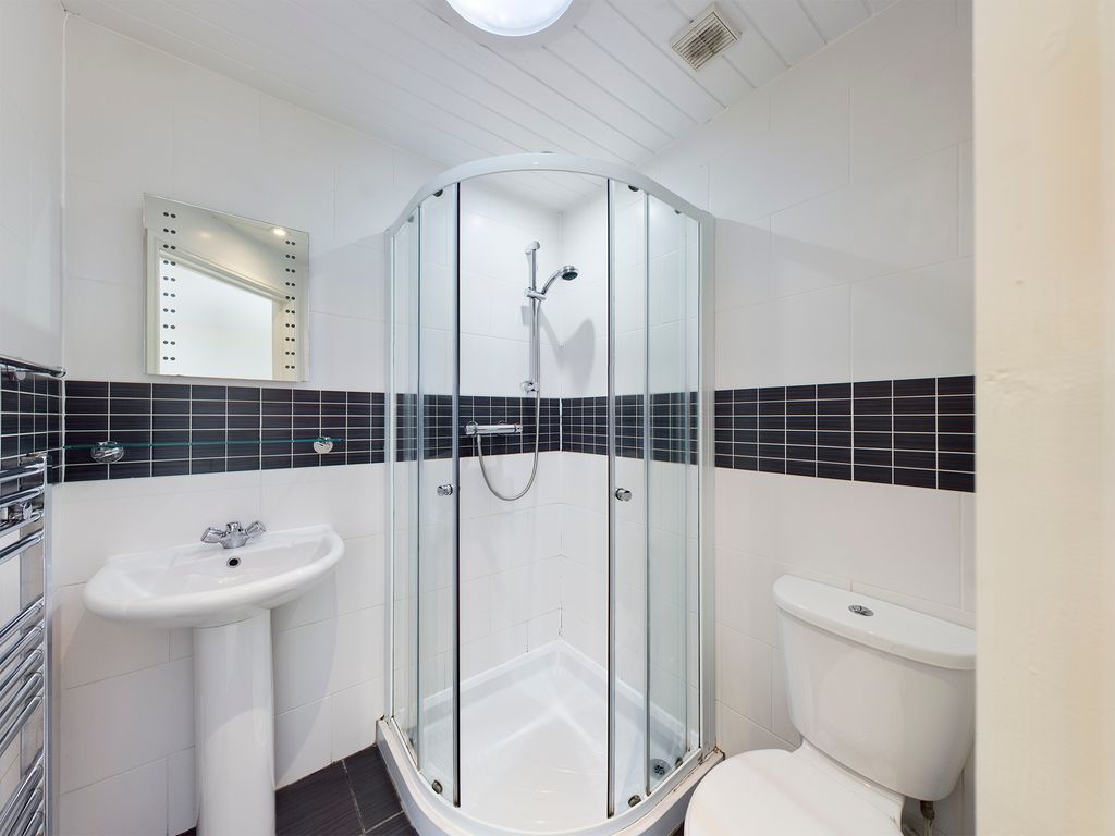 Additional image 7 of 4 bed end terrace house to rentGrenville Road, St Judes PL4