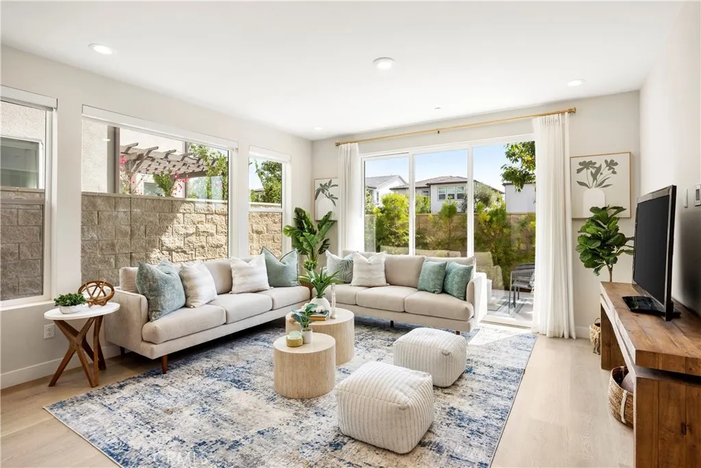 Additional image 10 of 130 Pin Lane, Lake Forest, CA 92630