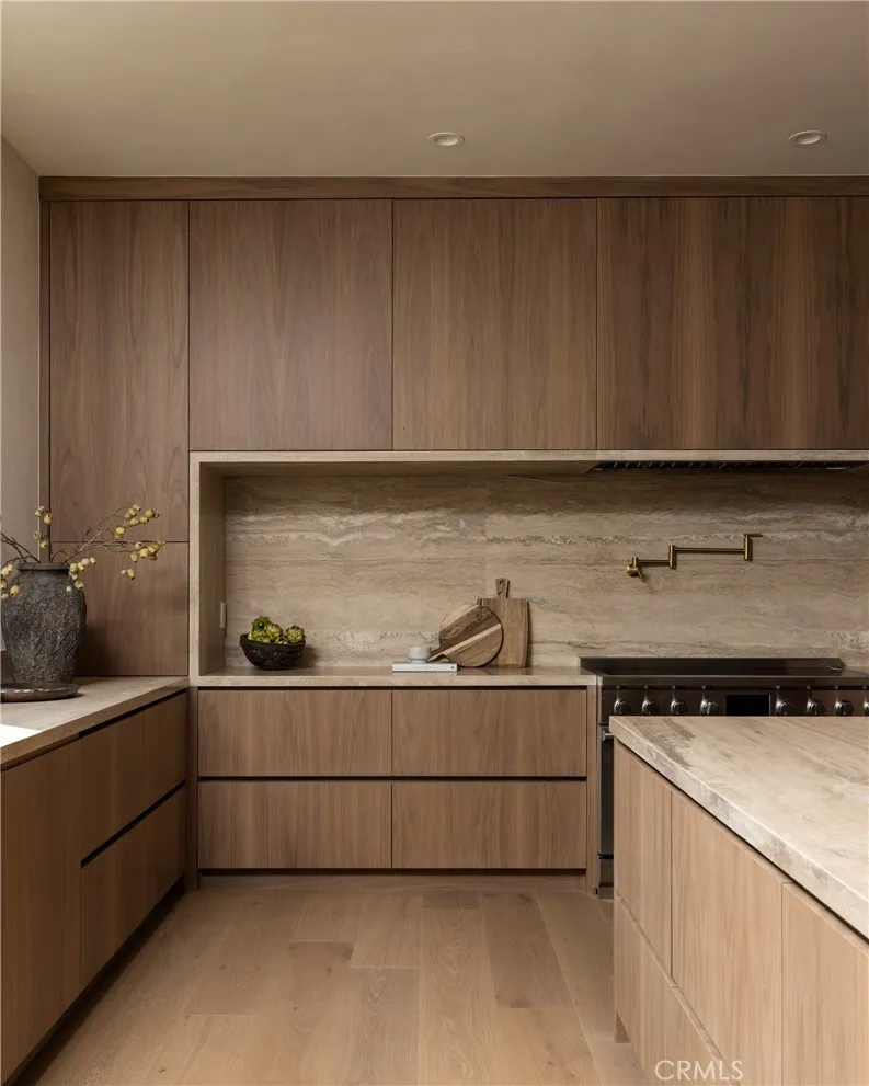 Additional image 72 of 15202 Hesby Street, Sherman Oaks, CA 91403