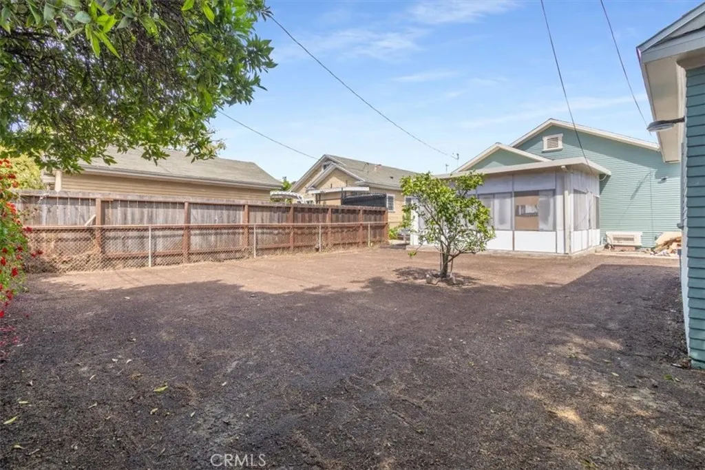 Additional image 121 of 4239 S Raymond Avenue, Los Angeles, CA 90037