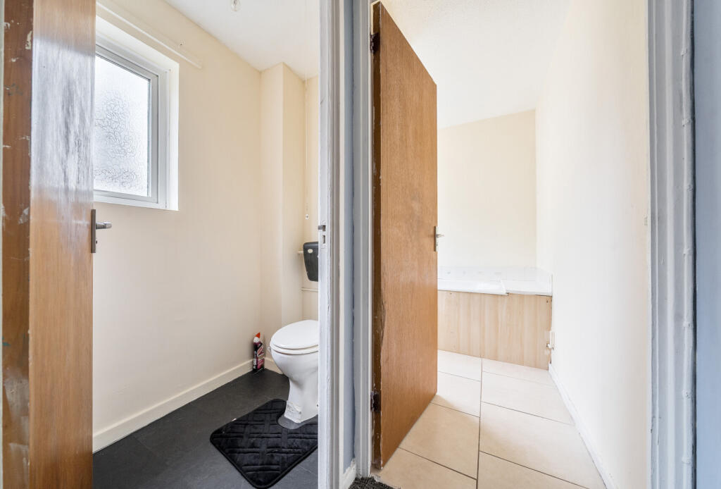 Additional image 10 of Uphill Drive, Bath, Somerset, BA1