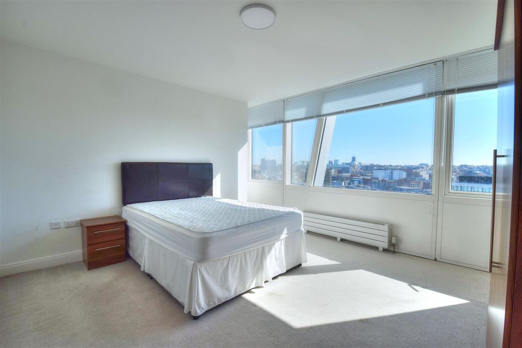 Additional image 8 of 2 bed flat to rent37 Strand Street, Liverpool L1