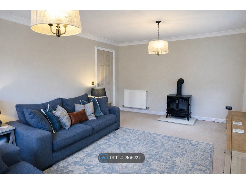 Additional image 3 of 5 bed detached house to rentBuckthorn Row, Corsham SN13