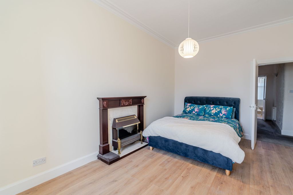 Additional image 9 of 2 bed flat for sale275A, North High Street, Musselburgh, East Lothian EH21