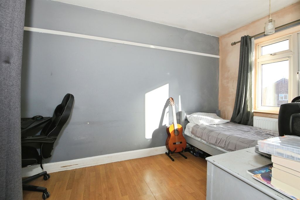 Additional image 10 of 3 bed terraced house for saleOxney Road, Peterborough PE1