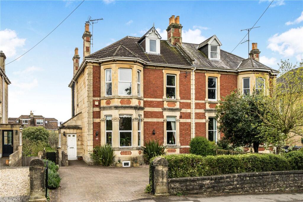 Combe Park, Bath, Somerset, BA1