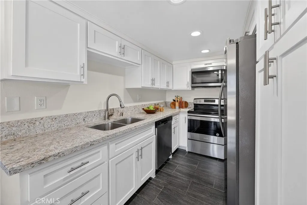 Additional image 14 of 803 E Victoria St Unit 138, Carson, CA 90746