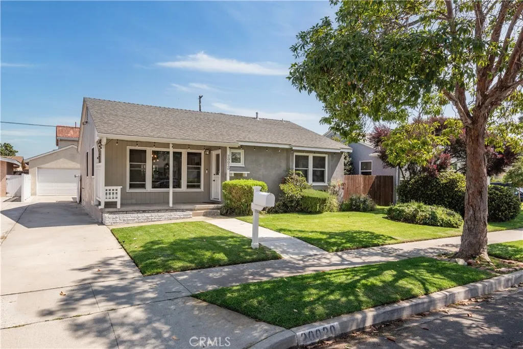 20020 Donora Ave, Torrance, CA 90503 photo 2