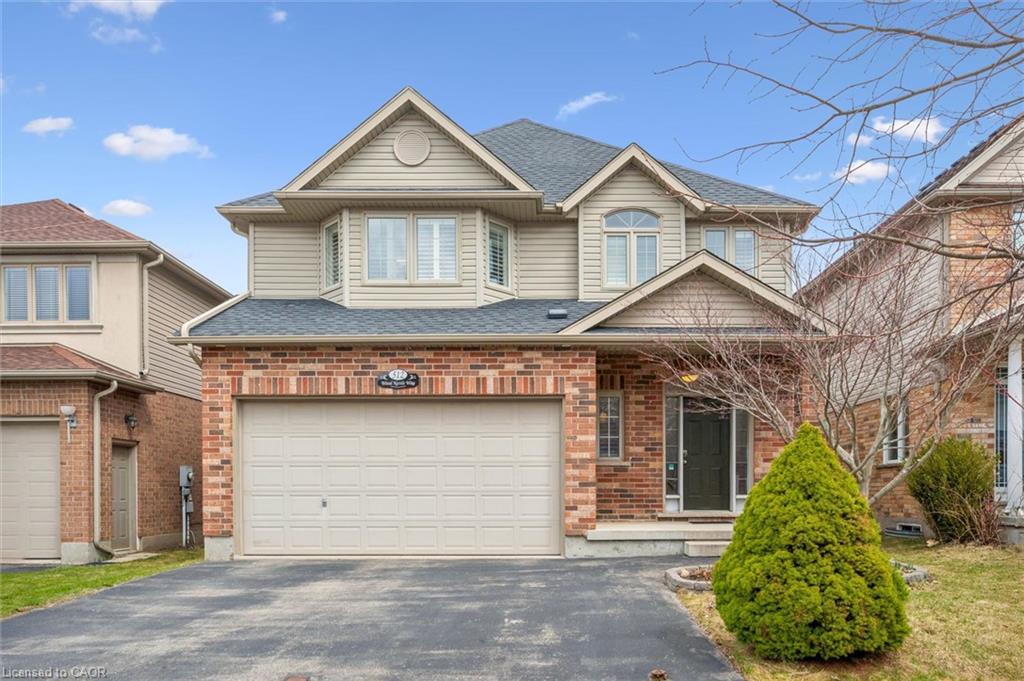 512 Wood Nettle Way, Waterloo, ON, N2V 2X9
