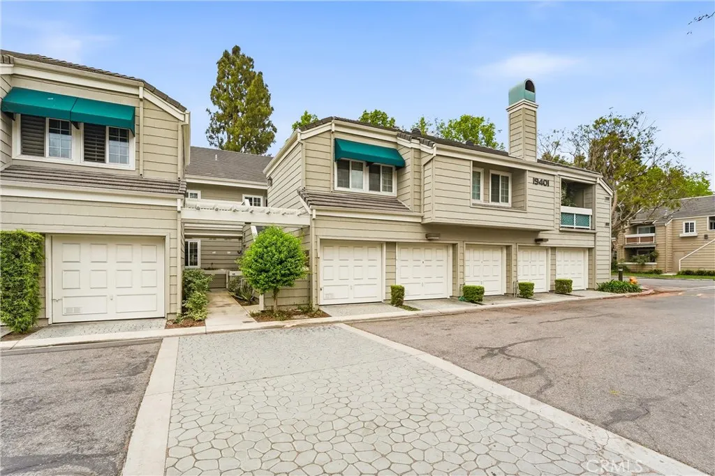 Additional image 51 of 19401 Sunray Lane Unit 204, Huntington Beach, CA 92648