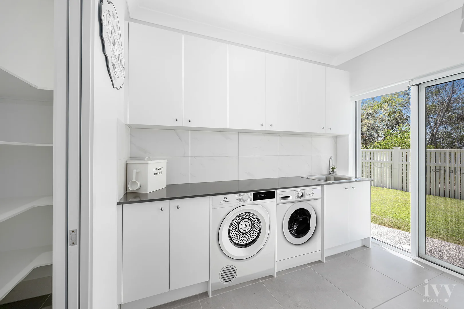 Additional image 22 of 10 Belair Crescent, Paradise Point QLD 4216