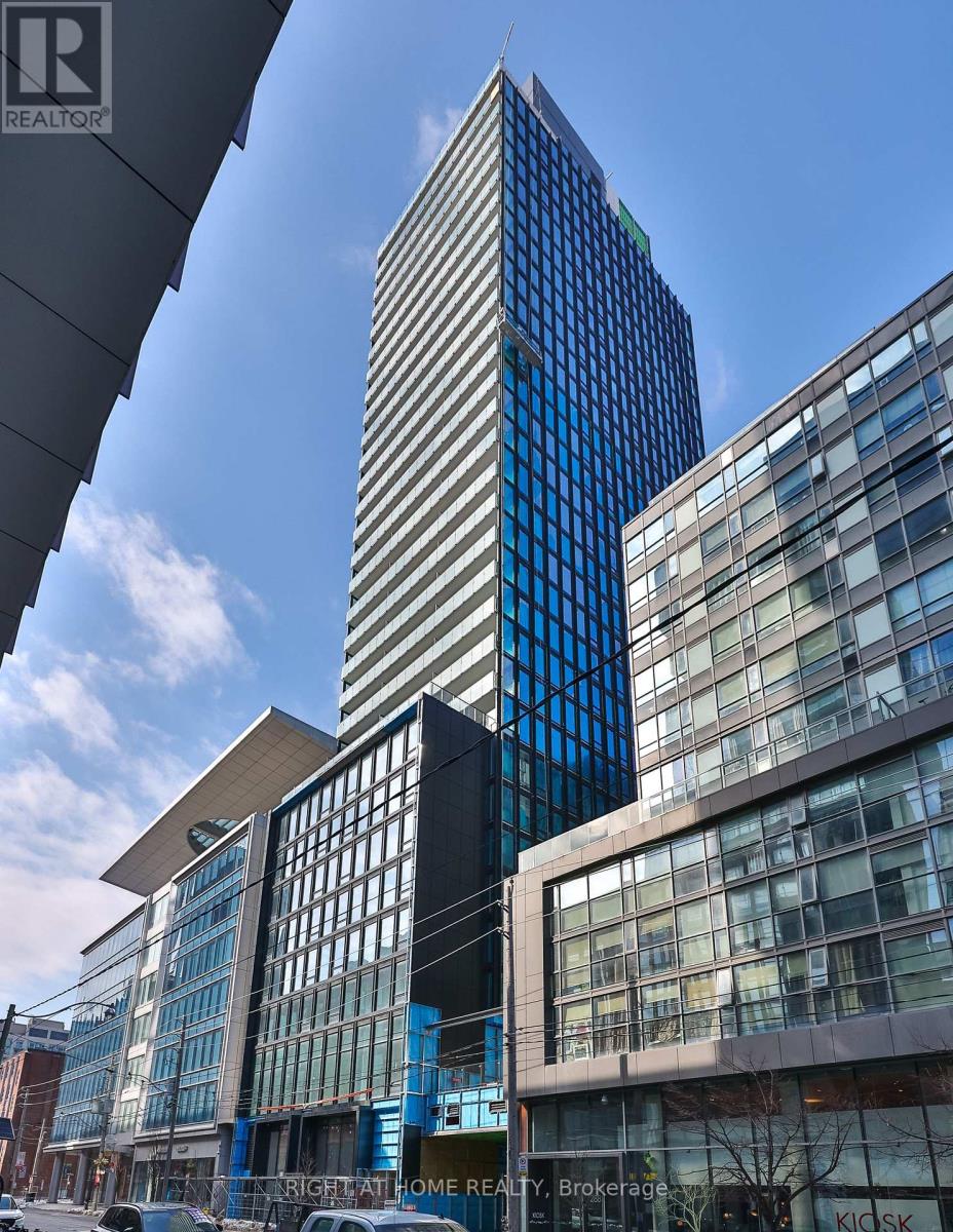 Additional image 2 of 2404-284 King Street, Toronto, ON, M5A1K4