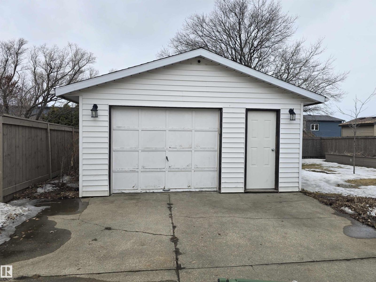 Additional image 5 of 9604 98a Street, Morinville, AB, T8R1H1