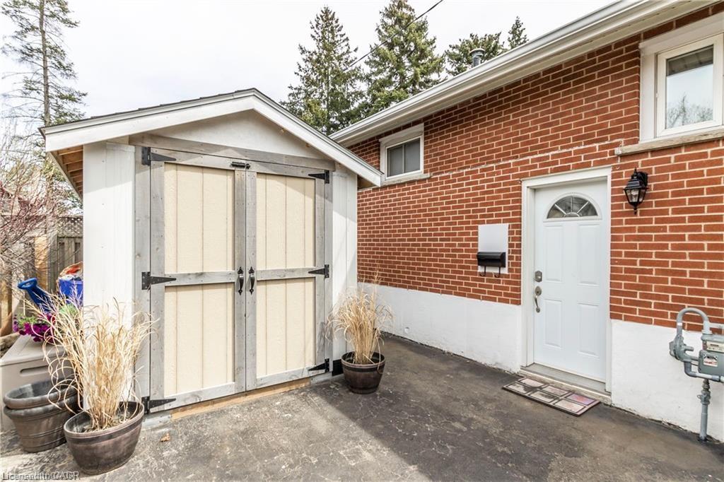Additional image 2 of 11 Carwyn Crescent, Hamilton, ON, L8S 3H3