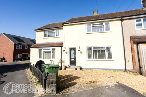 Earlstone Crescent, Bristol, Gloucestershire BS30