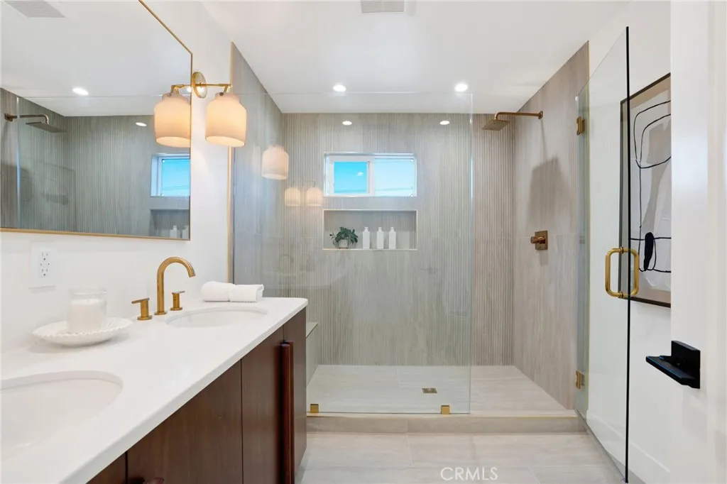 Additional image 67 of 8121 Chase Ave, Los Angeles, CA 90045