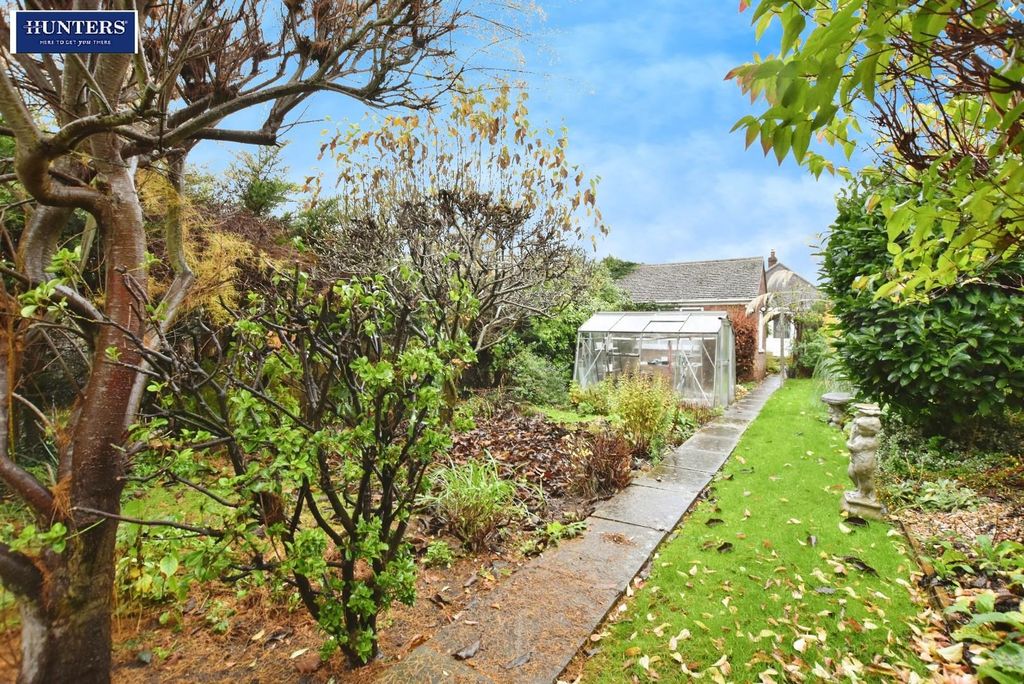 Additional image 21 of 3 bed detached bungalow for saleMoorwell Road, Scunthorpe DN17