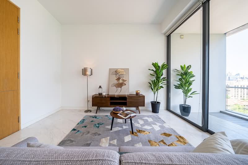 111 Emerald Hill photo 4
