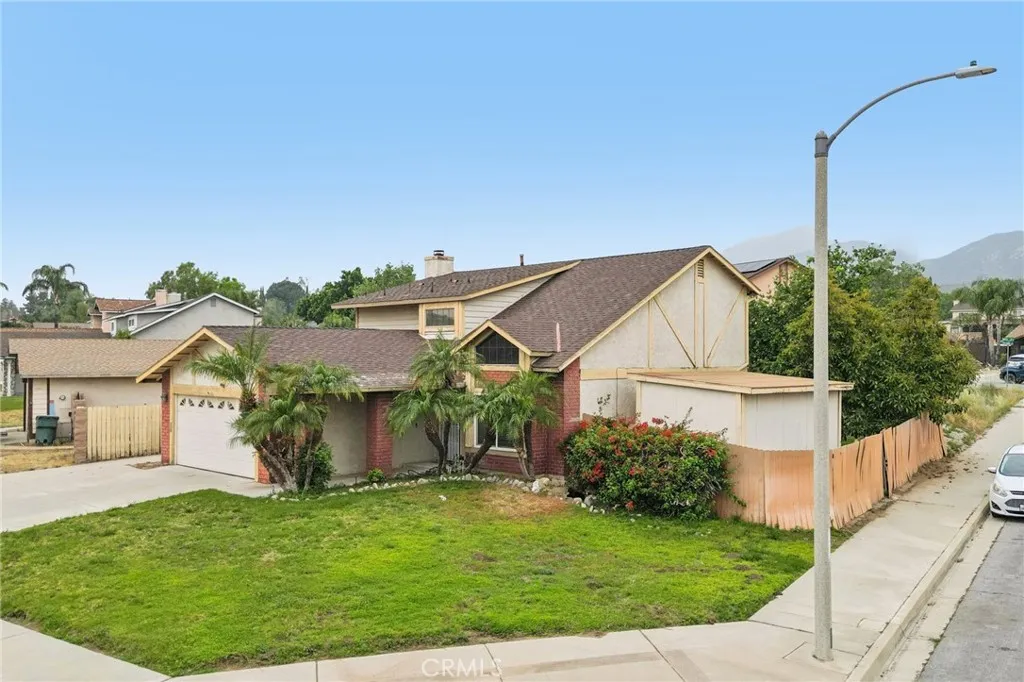 Additional image 37 of 2372 Leta Ln, San Bernardino, CA 92407