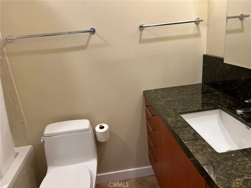 Additional image 46 of 101 Scholz Plaza Ph18, Newport Beach, CA 92663