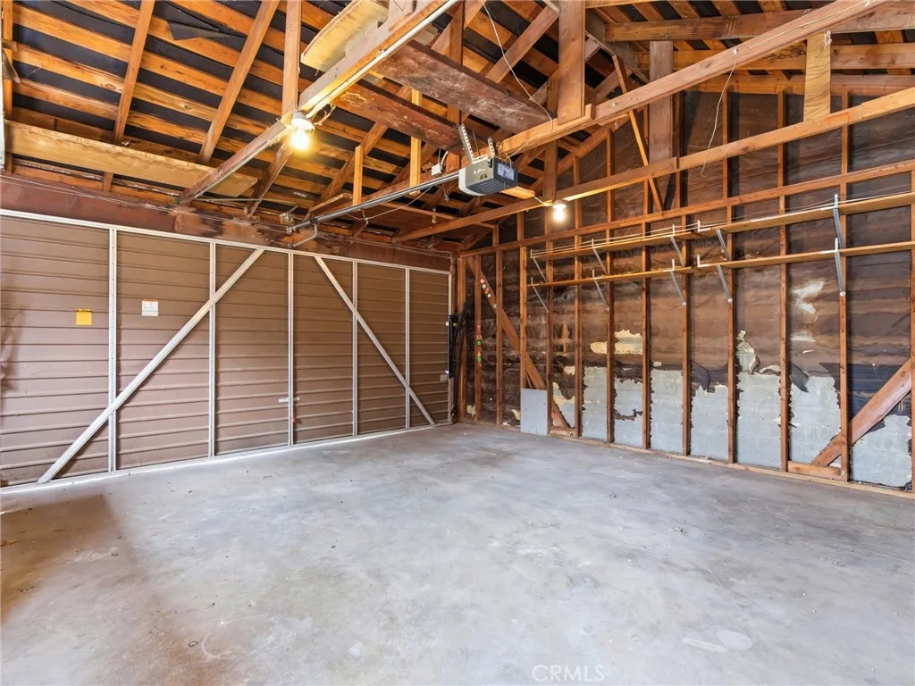 Additional image 50 of 10127 Foothill Boulevard, Sylmar, CA 91342