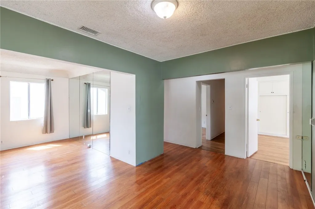 Additional image 13 of 235 W Santa Anita Ave, Burbank, CA 91502