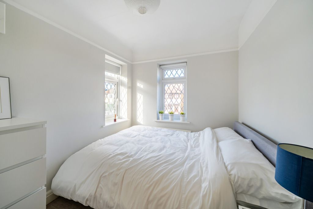 Additional image 14 of 4 bed semi-detached house for saleBourne Vale, Hayes, Bromley BR2