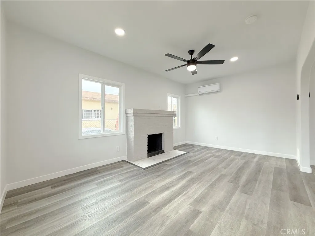 Additional image 9 of 445 E 119th Street, Los Angeles, CA 90061