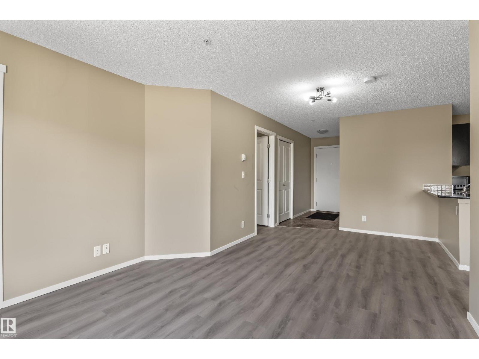 Additional image 4 of 214-5816 Mullen Place NW, Edmonton, AB, T6R0W3