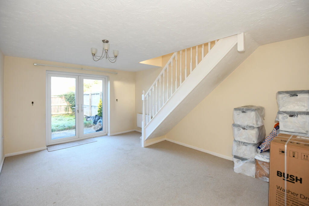 Chaffinch Drive, Trowbridge photo 5