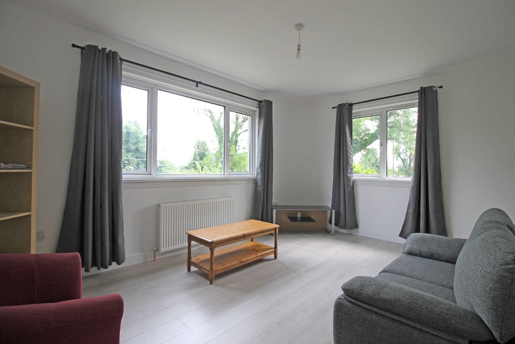 Additional image 2 of 2 bed flat to rentBuchanan Drive, Causewayhead, Stirling FK9