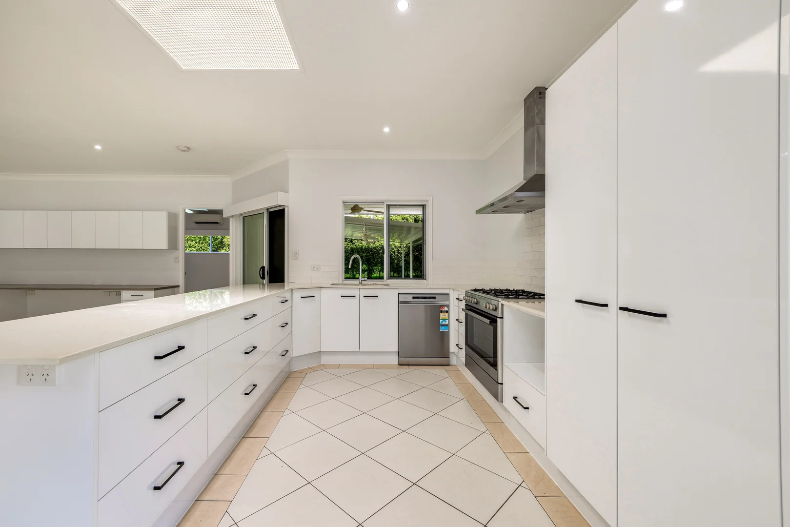 Additional image 4 of 12 Stream Avenue, Kewarra Beach QLD 4879