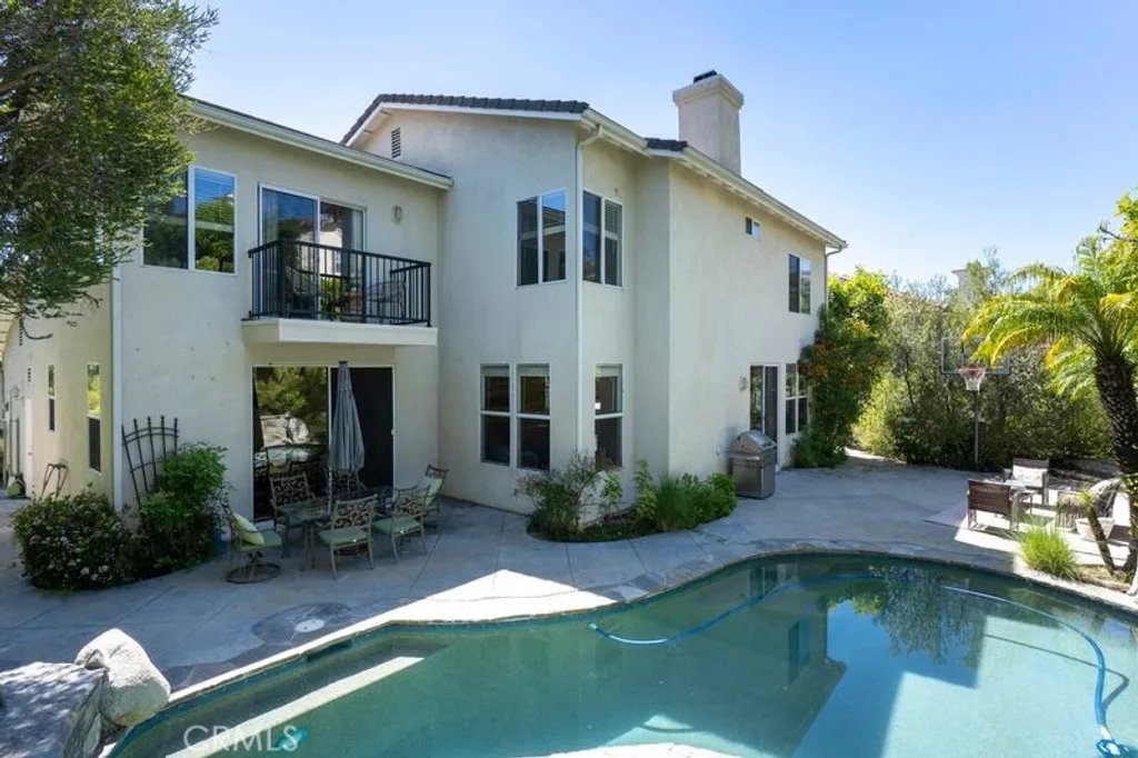7259 Glenhaven Court, West Hills, CA 91307